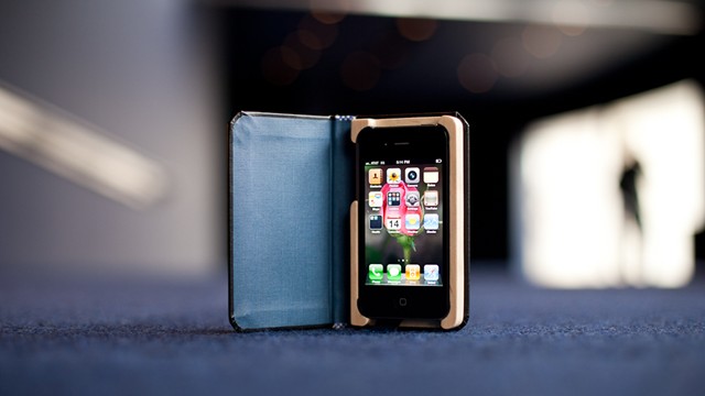 iphone_nook_fixedcolor-113.jpg
